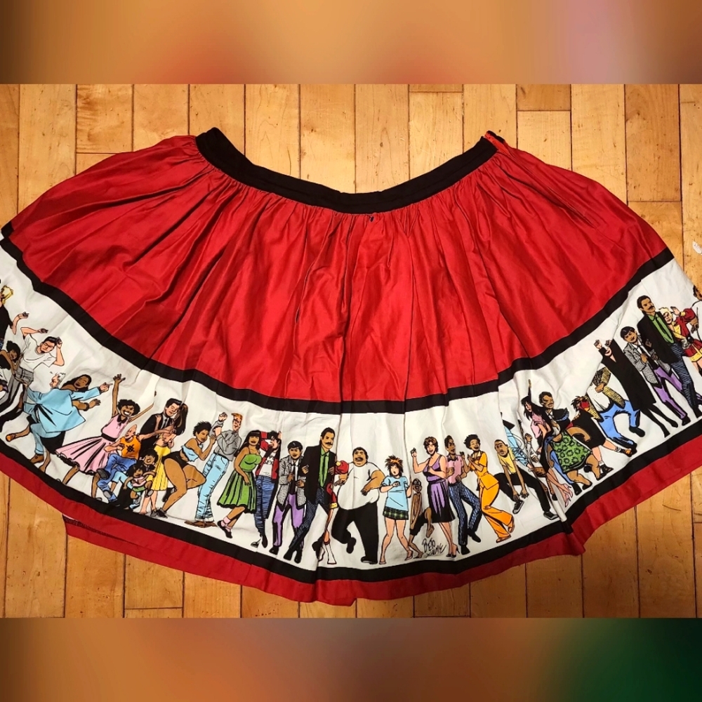 Pinup Couture Love&Rockets